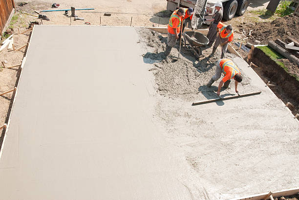 Best Concrete Sidewalk Installation  in Cranston, RI